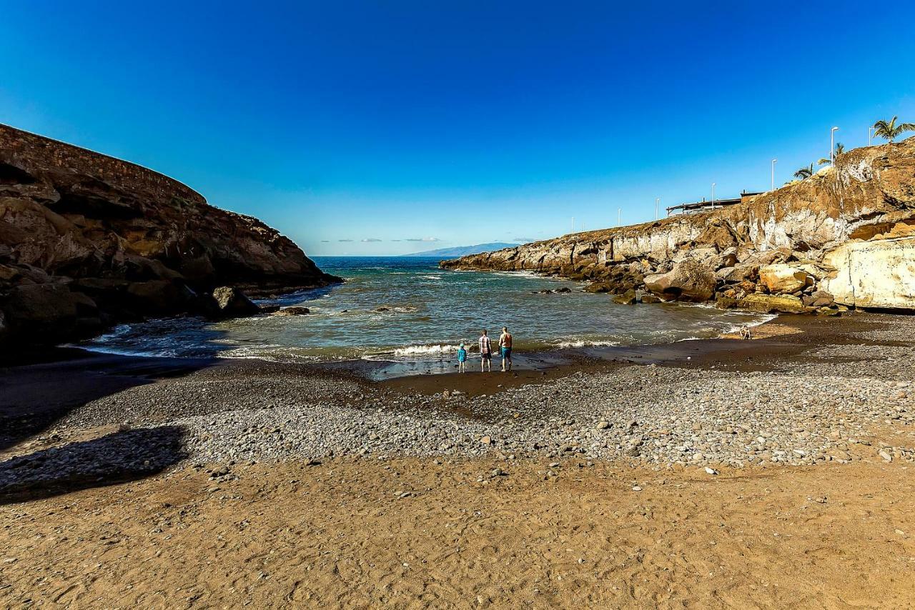 South Paradise Адехе Екстериор снимка